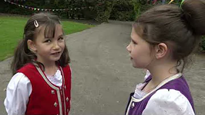 ThoisicheleSreothart!_CherylHeggieSchoolofDance+SinenaScreen-IQ4yRWtaqbY ThoisicheleSreothart!_CherylHeggieSchoolofDance+SinenaScreen-IQ4yRWtaqbY